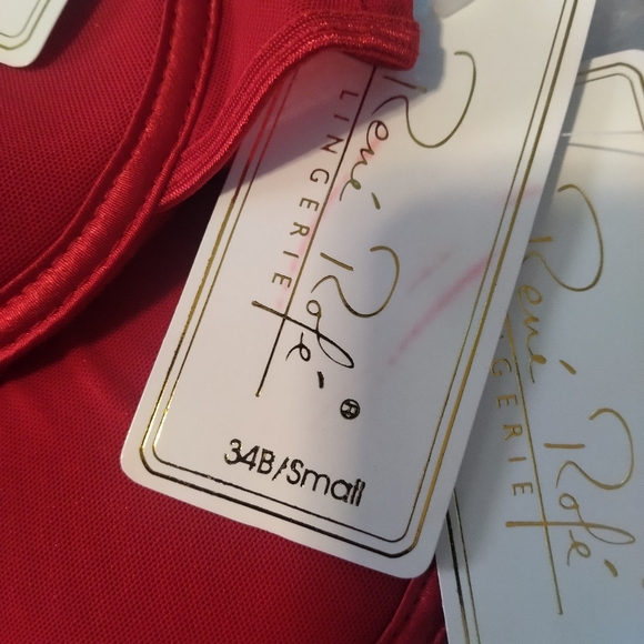 Rene Rofe Red Lace Bra - Picture 2 of 5